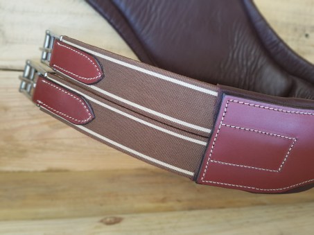 Two tone fancy stitch girth 